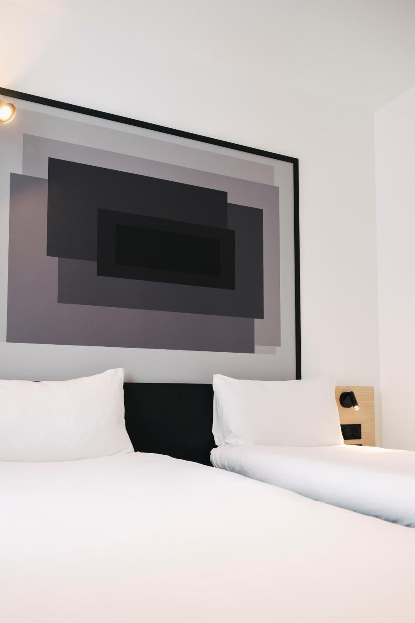 Отель Ibis Rouen Centre Rive Droite Pasteur Экстерьер фото